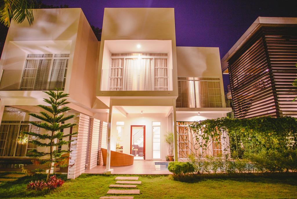 Aziza Paradise Hotel Puerto Princesa Exterior foto