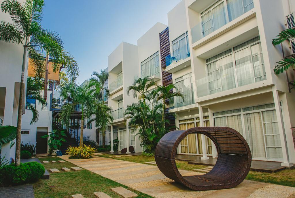 Aziza Paradise Hotel Puerto Princesa Exterior foto